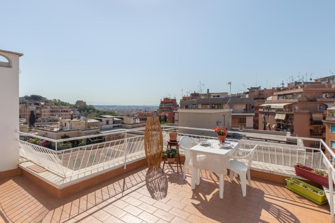 Ferienwohnung Iflat Shiny Penthouse In Balduina Rom Exterior foto