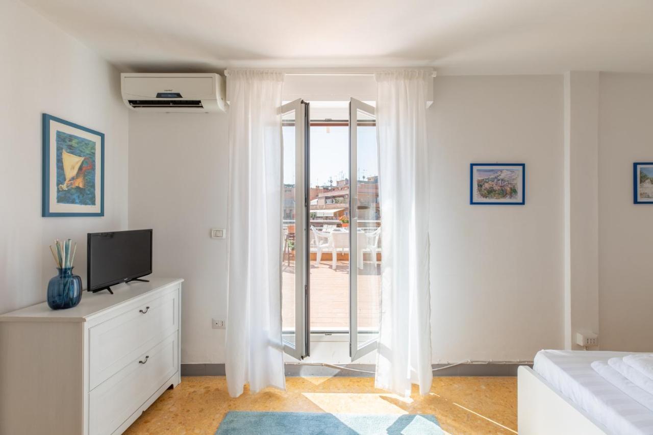 Ferienwohnung Iflat Shiny Penthouse In Balduina Rom Exterior foto