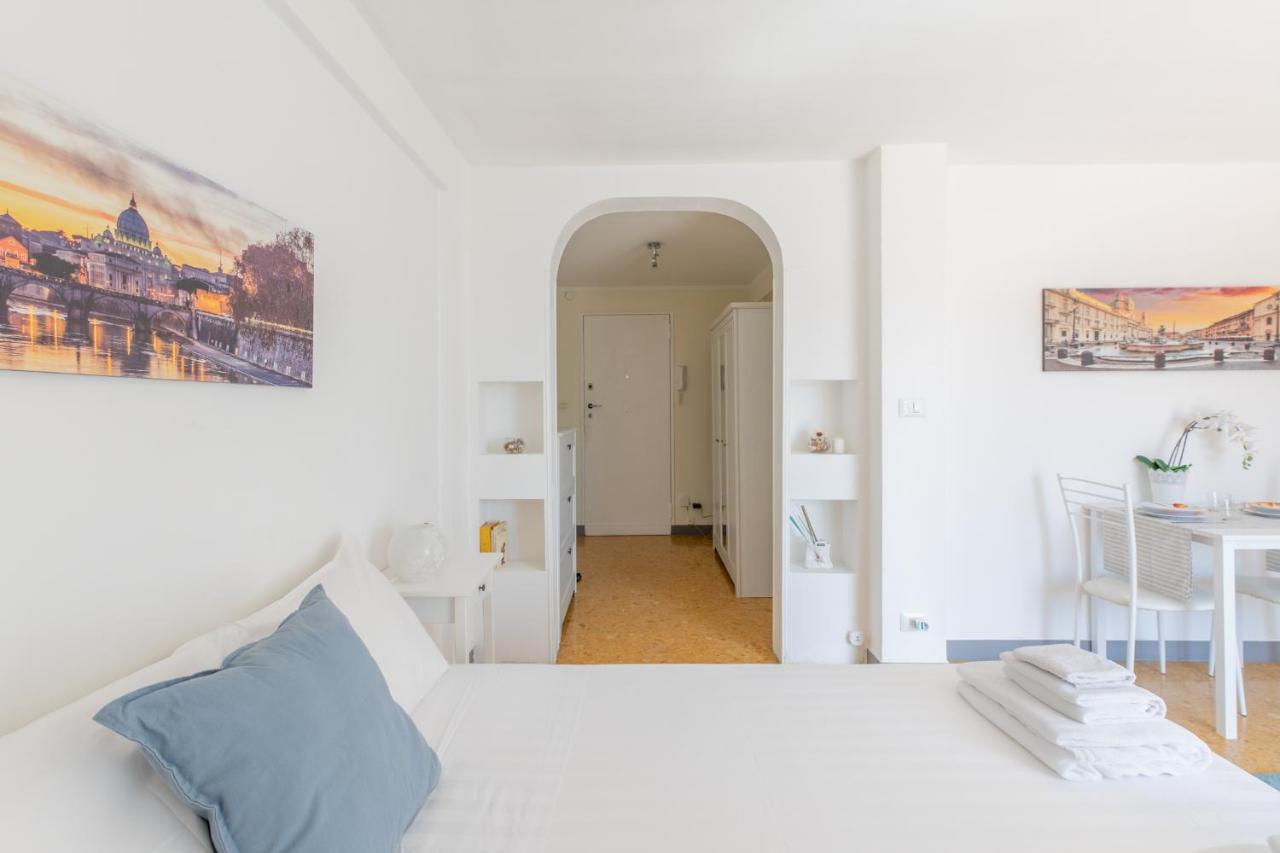 Ferienwohnung Iflat Shiny Penthouse In Balduina Rom Exterior foto