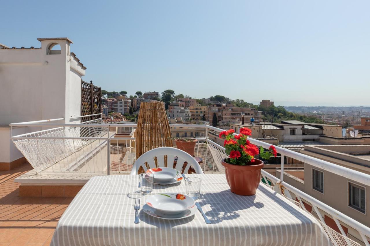 Ferienwohnung Iflat Shiny Penthouse In Balduina Rom Exterior foto