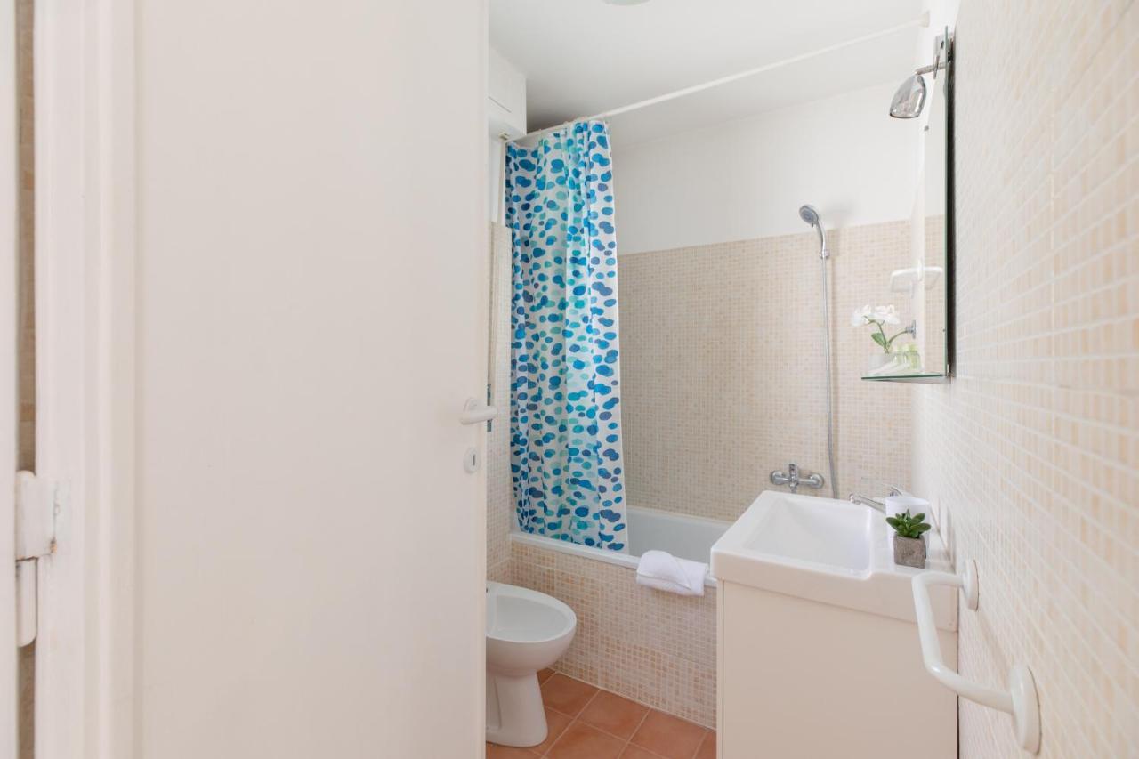 Ferienwohnung Iflat Shiny Penthouse In Balduina Rom Exterior foto