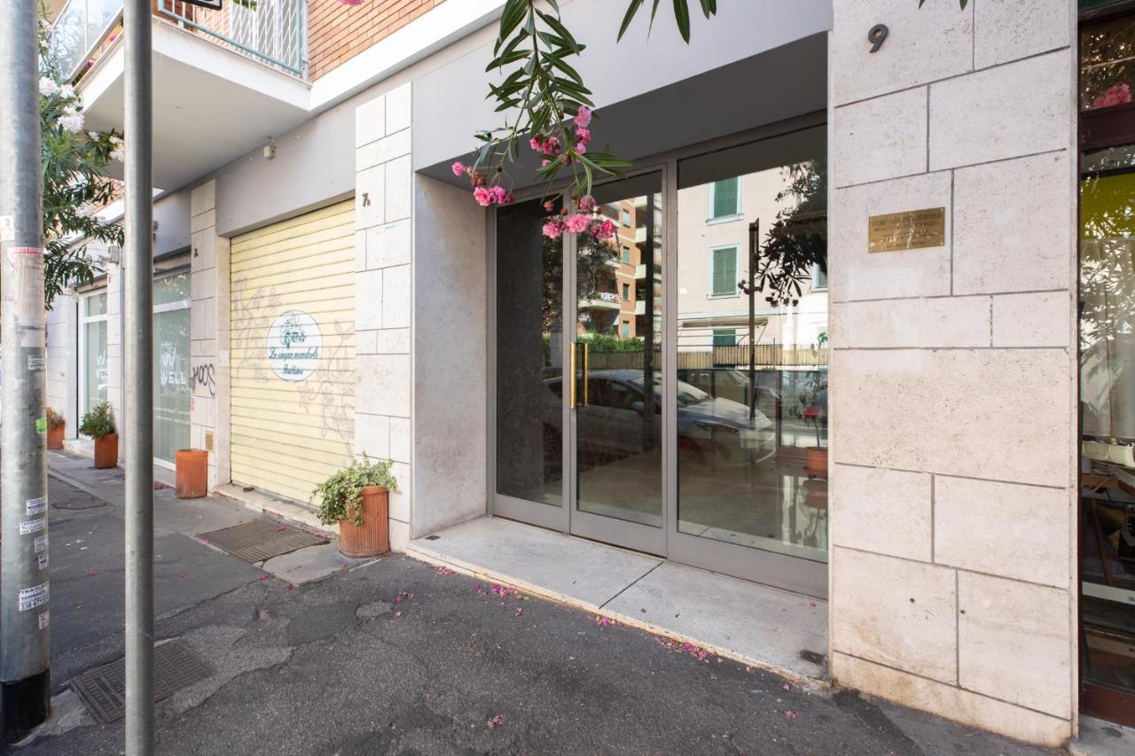 Ferienwohnung Iflat Shiny Penthouse In Balduina Rom Exterior foto